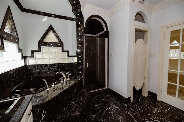 Building Photo - 624 Horseshoe Bend