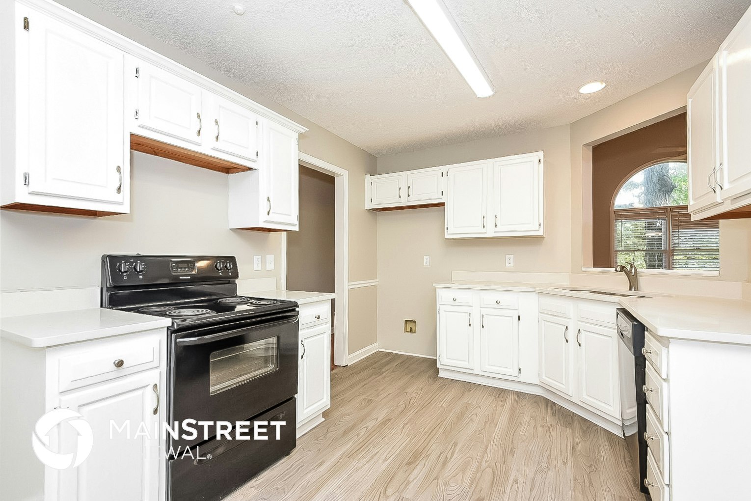 Building Photo - 19 Widgeon Way SW