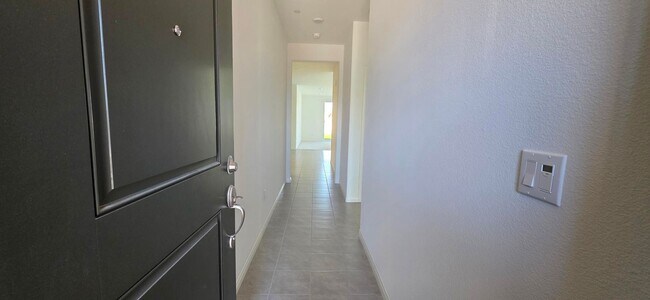 Building Photo - Welcome Home!!  Brand New Build Solar Rental in the Heart of Menifee!