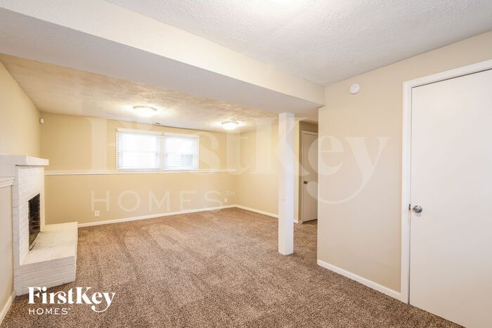 Building Photo - 639 Shady Creek Ct