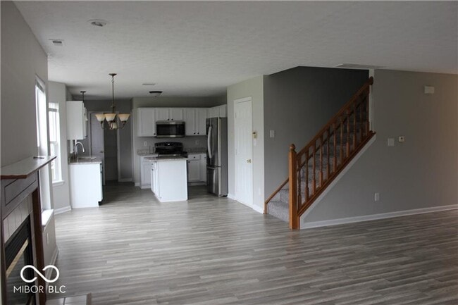 Building Photo - 6272 Saddletree Dr