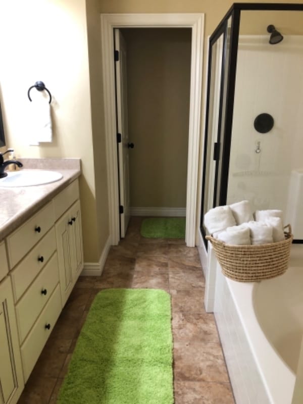 Building Photo - 10389 Rubicon Rd