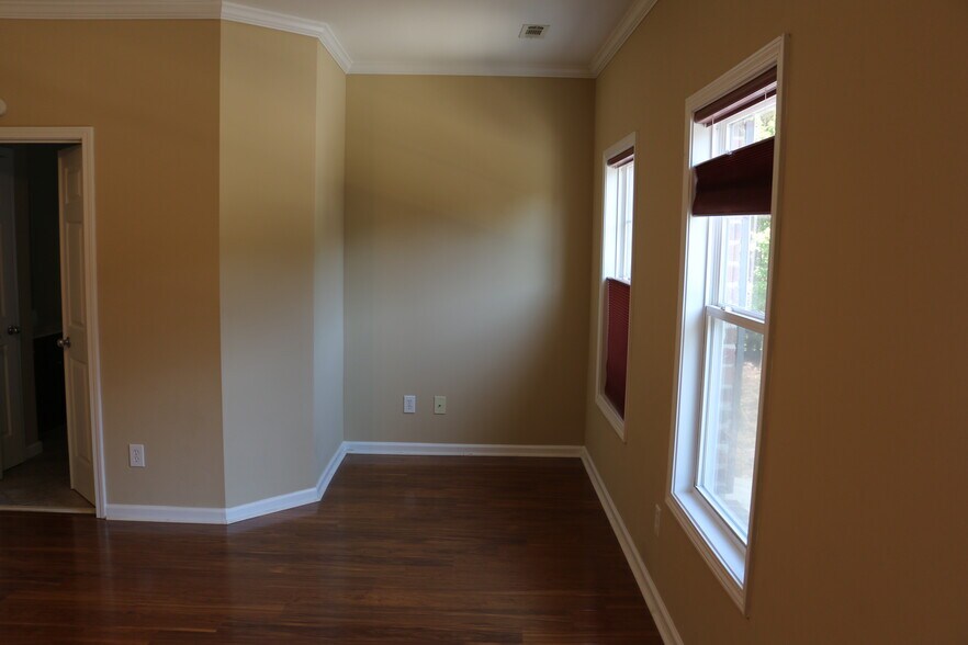 Building Photo - 11228 Snowy Owl Ln