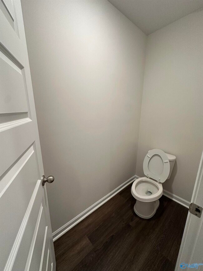 Building Photo - 130 Nettle Leaf Dr