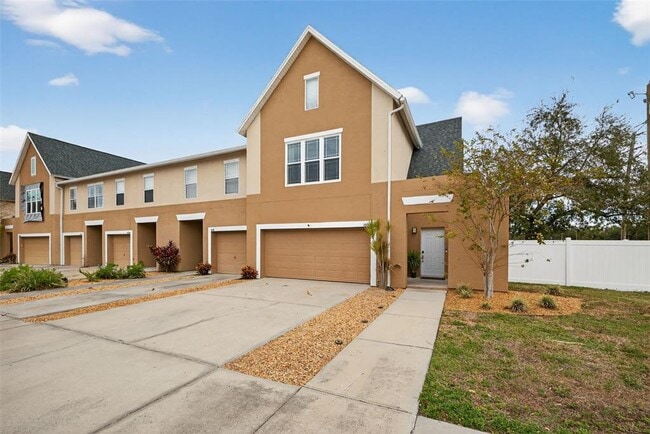 Building Photo - 4362 Tyler Cir N