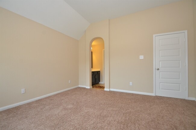 Building Photo - 27403 Canyon Reach Dr