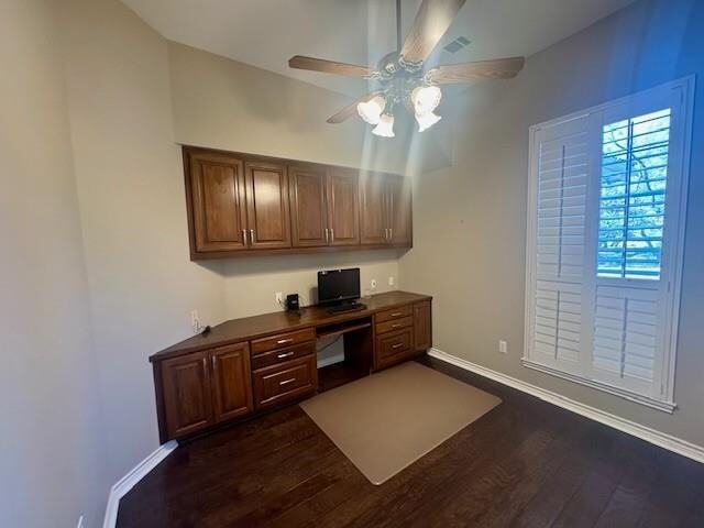 Building Photo - 407 Quick Silver