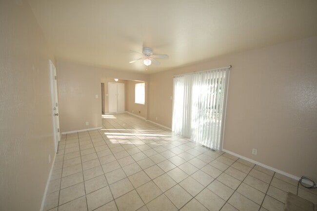 Building Photo - Pittsburg 3 bed/2 bath single family house for rent