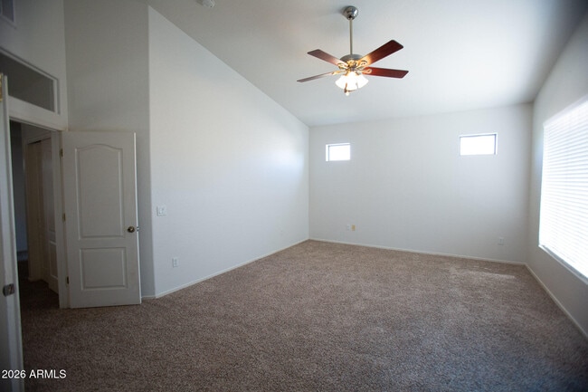 Building Photo - 3821 N Red Sky Cir