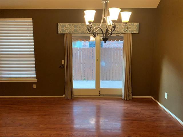 Building Photo - 245 Tanbark Cir