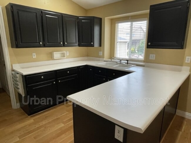 Building Photo - 332 W 2200 N