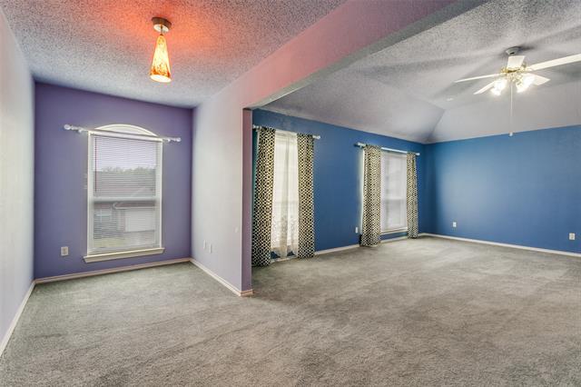 Building Photo - 307 Pointer Pl