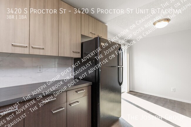 Building Photo - 3420 S Proctor St