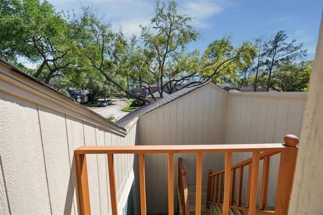 Building Photo - 318 W Fair Harbor Ln