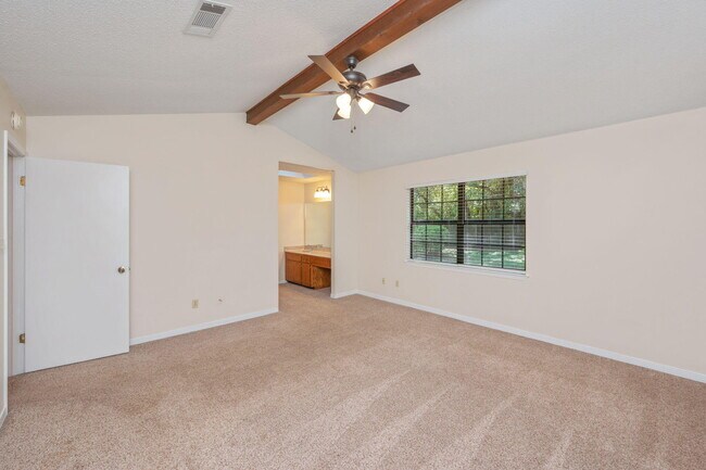 Building Photo - 822 St Joseph Cove