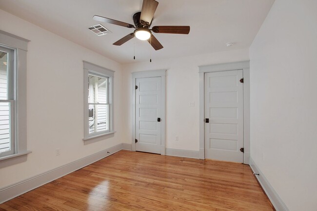 Building Photo - 2210 Nashville Ave