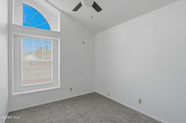 Building Photo - 905 Mark Wallace Ln