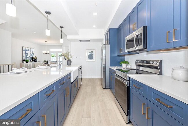 Building Photo - 1631 Blacksmith Wy