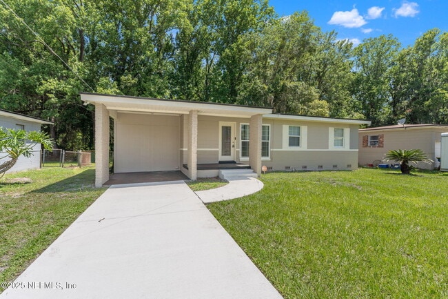 Building Photo - 1146 Carthage Dr