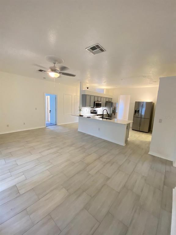 Building Photo - 3837 Fallscrest Cir