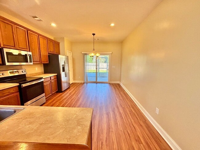 Building Photo - Charming 2 Bedroom in Tanner Plantation