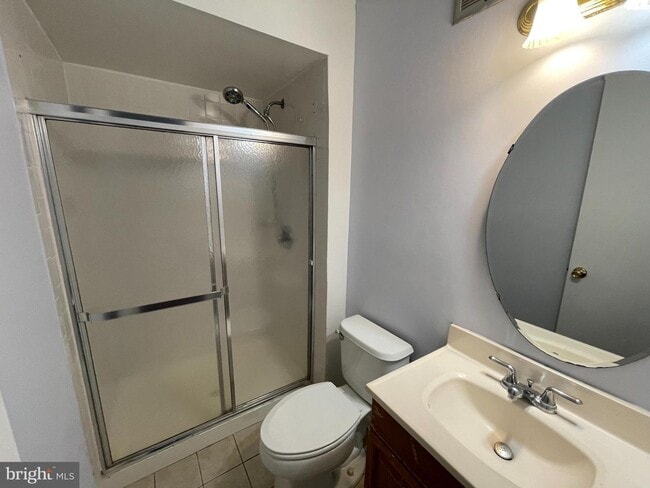 Building Photo - 14402 Cool Oak Ln