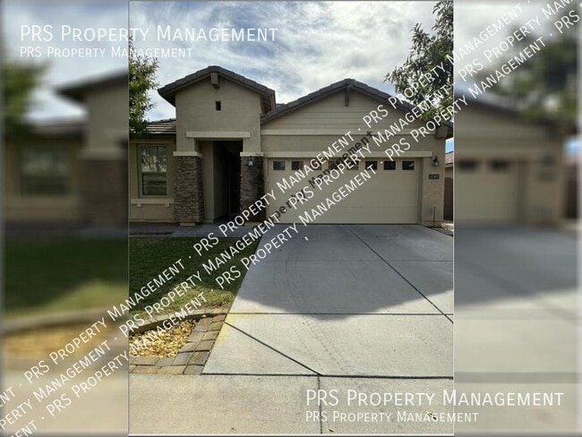 Building Photo - 2747 E Clifton Ave