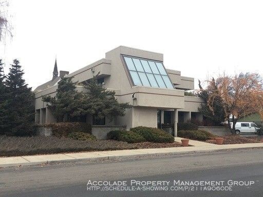 Primary Photo - Professional Office Space for Lease