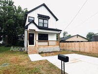 Building Photo - 1614 E 49th St