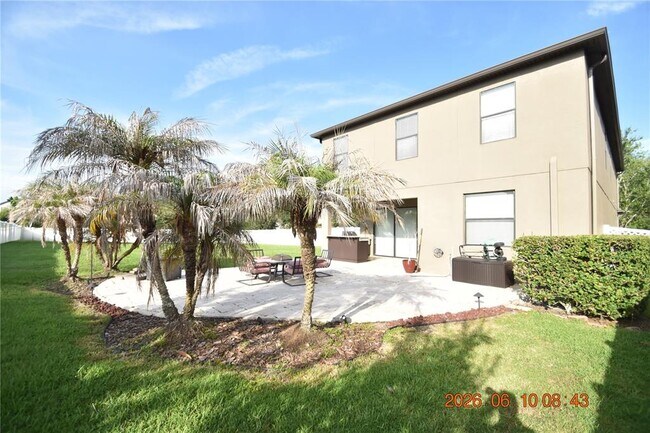 Building Photo - 20019 Date Palm Way