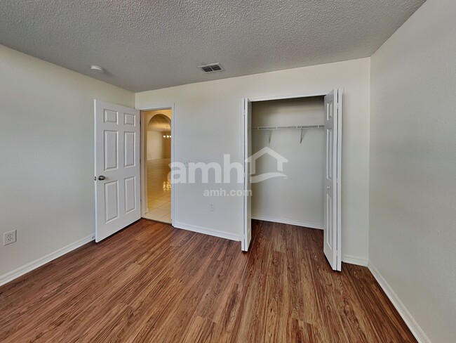 Building Photo - 4513 Arizona Sun Ct