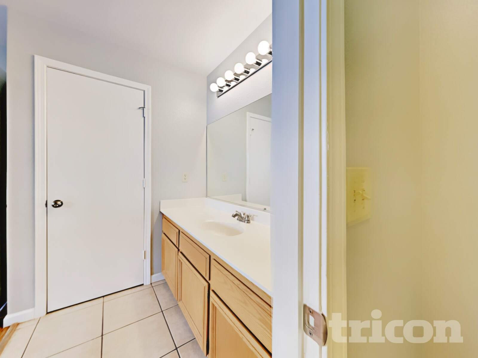 Building Photo - 1600 Cattail Ct