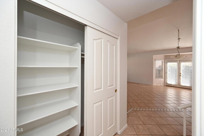 Building Photo - 5730 E Gelding Dr
