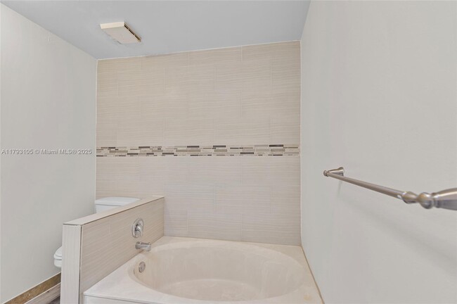 Building Photo - 6402 Buena Vista Dr