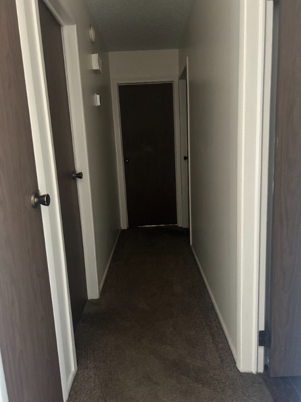 Building Photo - 613 Broken Arrow Rd