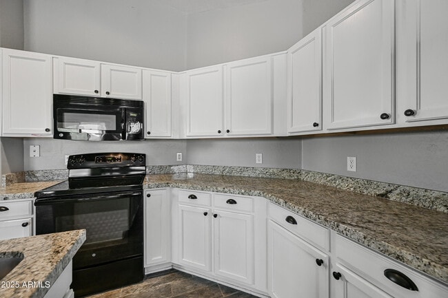 Building Photo - 22830 N 24th St