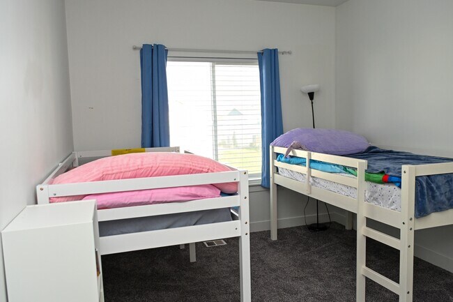 Building Photo - 451 S 1440 E