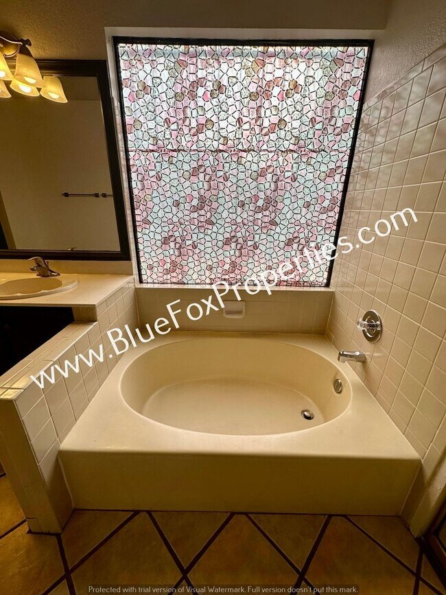 Building Photo - 4891 W Condor Dr