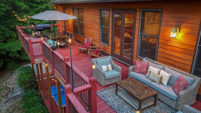 Building Photo - 357 Wilfar Strasse