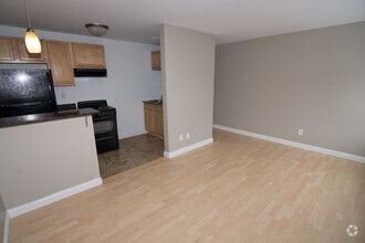 Building Photo - 2101 3rd Ave