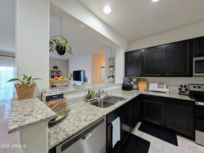 Building Photo - 24458 W Verlea Dr