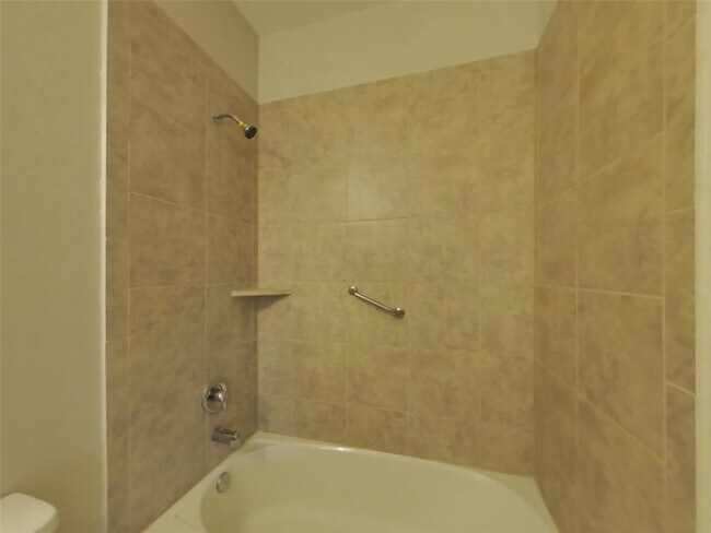 Building Photo - 10823 Spring Brook Pass Dr