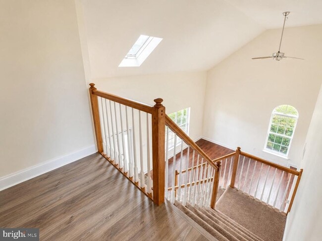 Building Photo - 1302 Ponderosa Dr