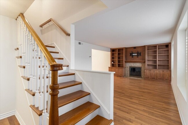 Building Photo - Beautiful Marble Estates Home