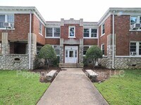 Building Photo - 519 E Main St