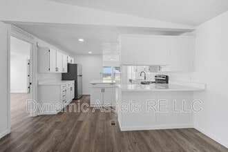 Building Photo - 405 Falletti St