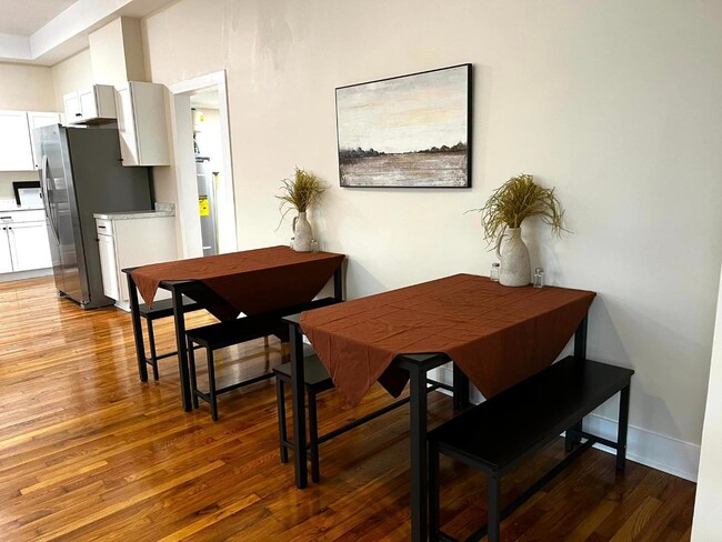 Building Photo - 500 Carthage Rd