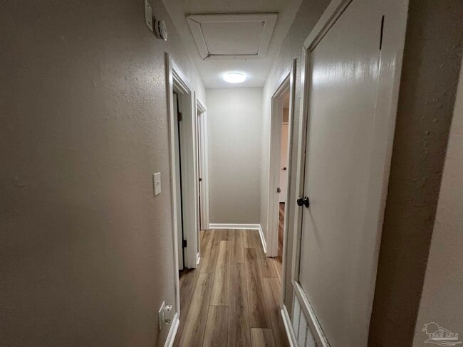 Building Photo - 821 Calhoun Ave