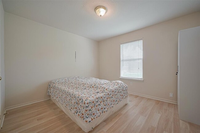 Building Photo - 4811 Tracemeadow Dr