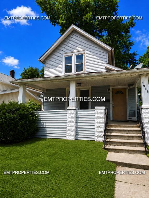 Building Photo - 1220 W Erie Ave